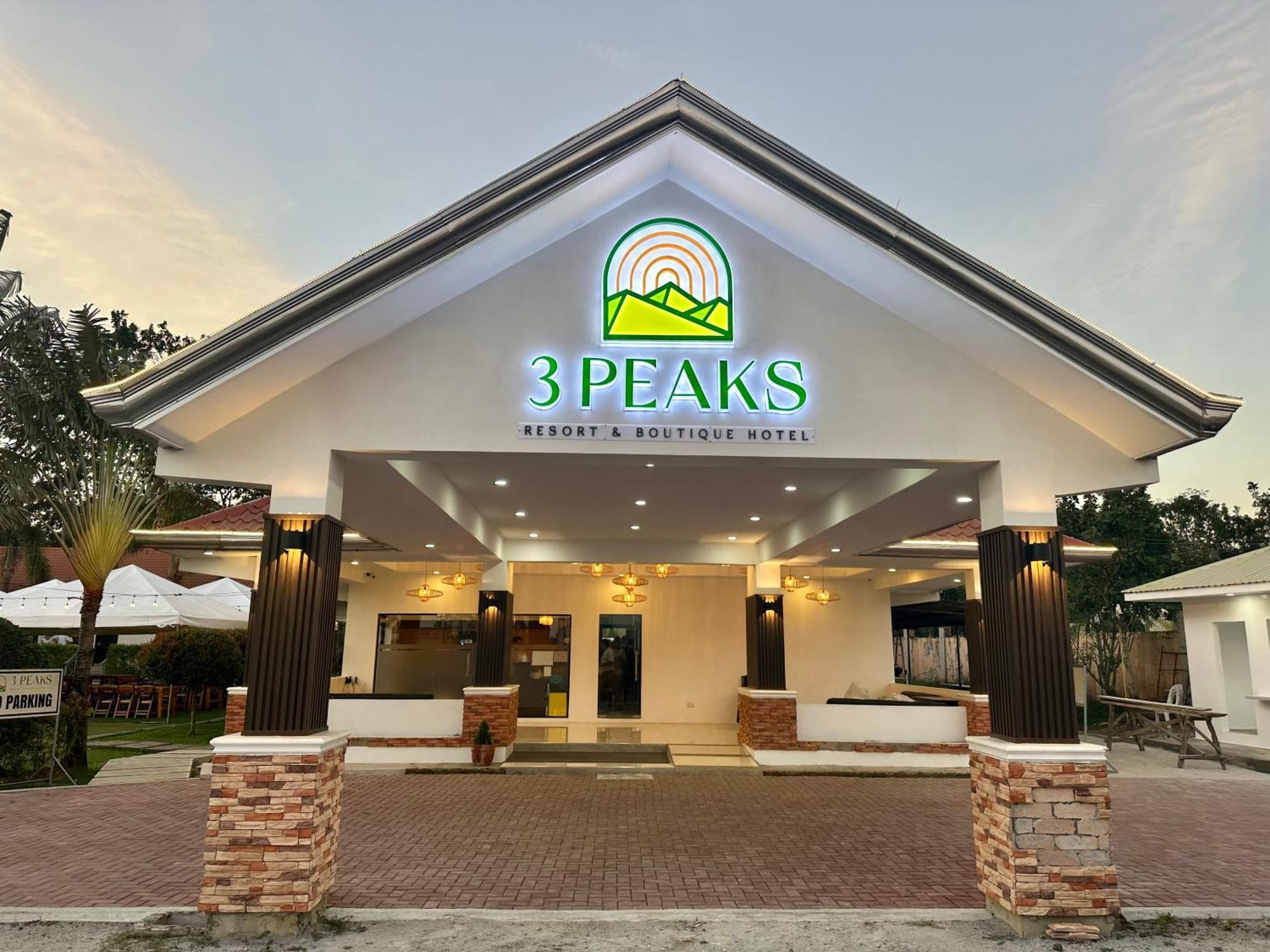 3 Peaks Resort & Boutique Hotel Lipa City Екстериор снимка